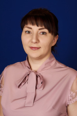 Педагогический работник Смирнова Ирина Сергеевна, воспитатель